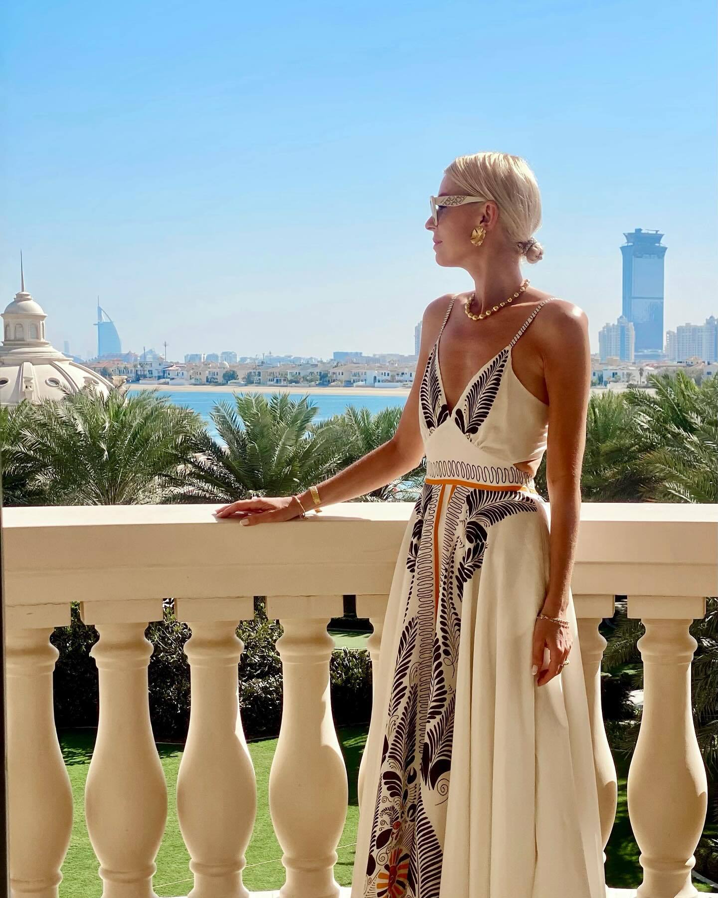 V Neck, Strap Neckline Regular Fit Fit Type Wholesale Women's Elegant Streetwear Printing Casual Outdoor Beach V Neck Strap Sleeveless Strap Dress
