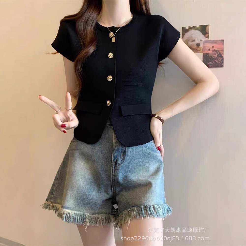 French Style Slim-Fitting Short-Sleeved Knitted Cardigan for Women Summer New Retro Solid Color Commuting Simple Top