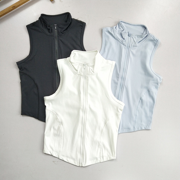 Vest with zipper for training