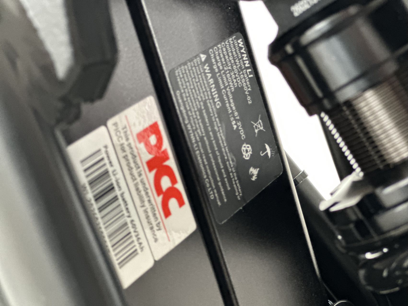 Off-road motorcycle BSE Bosuer EZ-3 motor 60V36 ternary lithium battery with a range of 80-90 kilometers