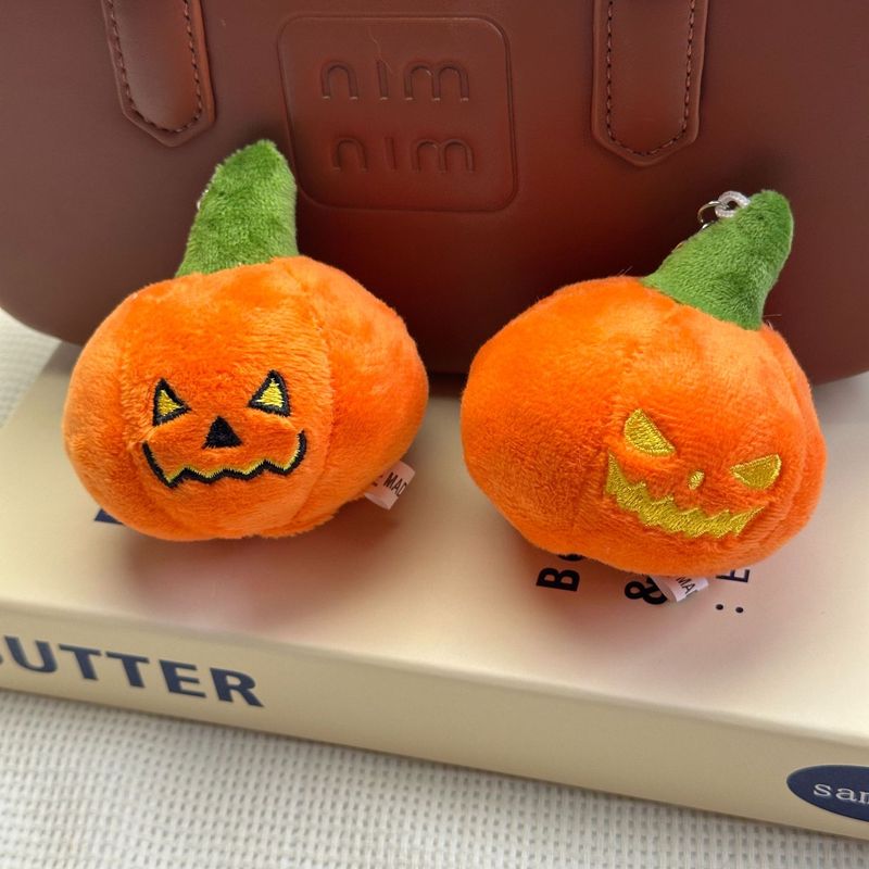 在庫あり面白いハロウィンカボチャぬいぐるみ小さなカボチャぬいぐるみペンダントキーホルダー人形卸売|undefined