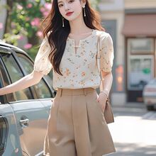 ���b����һ�����¿�С����ײ��W؛����|�r��ը���r����ѝ�ɼ���