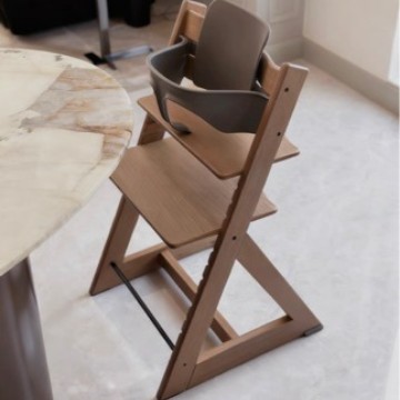 High-End North American Red Oak Baby Dining Chair with Multiple Adjustment Levels, Children's Dining Chair, Infant Oak Seat, Learning Chair