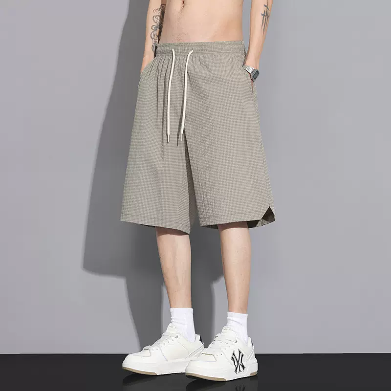 冰丝纯色短裤泡泡格薄款速干短裤男夏季潮牌宽松休闲五分沙滩裤