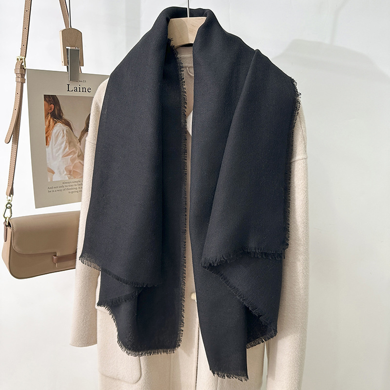 Artístico simple toallas de gaze exterior protector solar elegante chal coreano damas de color sólido cuadrado corto bordado bufandas temperament