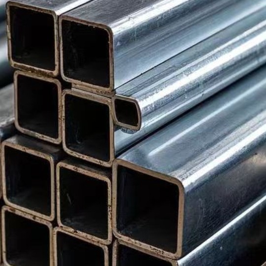 钢材成都 热镀锌方矩管 20*40 30*40  厚度规格齐全 量大从优