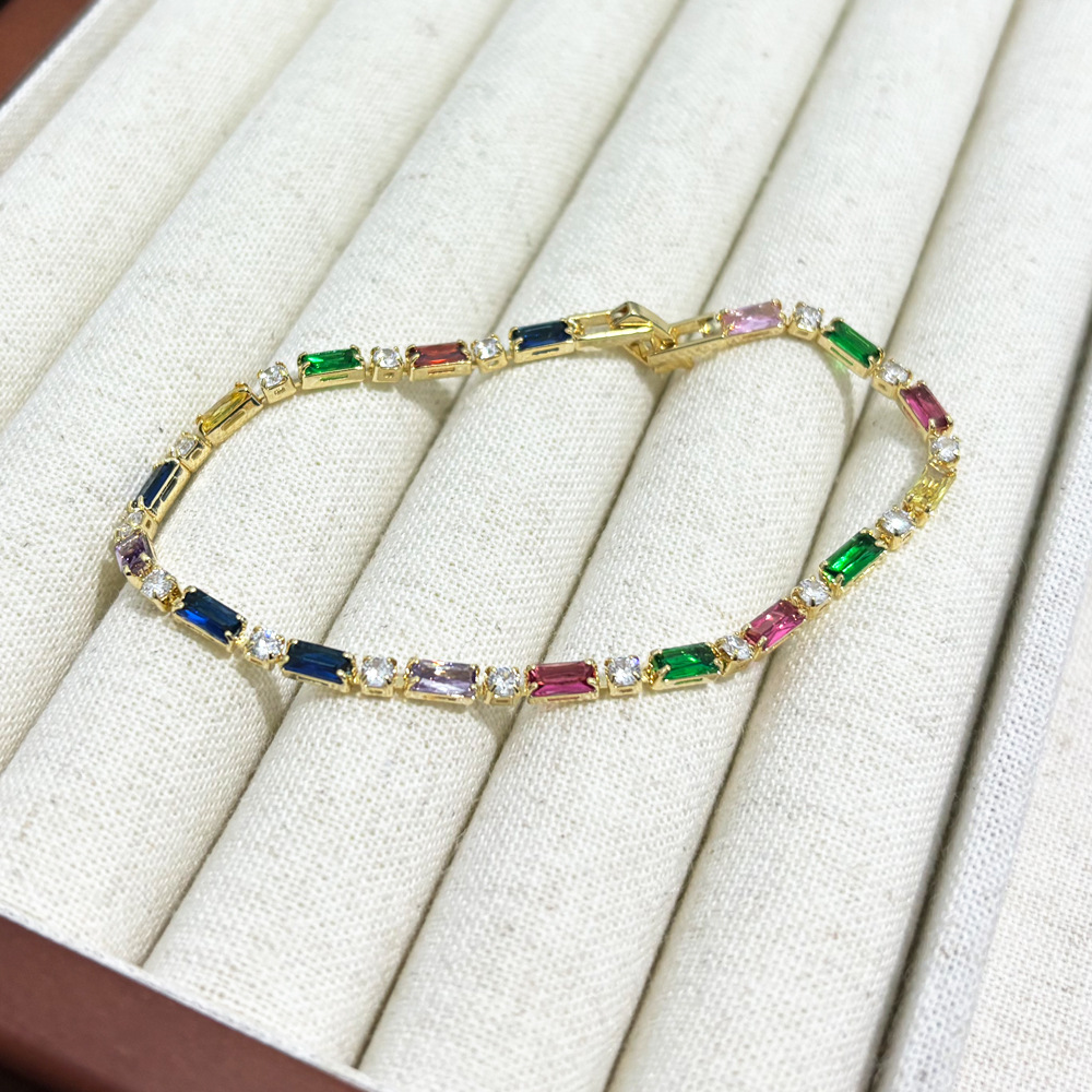 5g Weight Copper Pendant Material Zircon Inlay Material Bracelets Classification Copper Chain Material 1 Piece Quantity Holiday, Travel, Daily Occasion Copper Material Geometric Pattern Women's Gender Plating Design Casual, Simple Style, Streetwear Style Copper Plating Geometric Zircon Bracelets 14