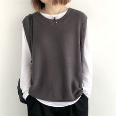 大码宽松针织马甲背心女外穿春季复古百搭圆领套头毛衣马夹搭坎肩