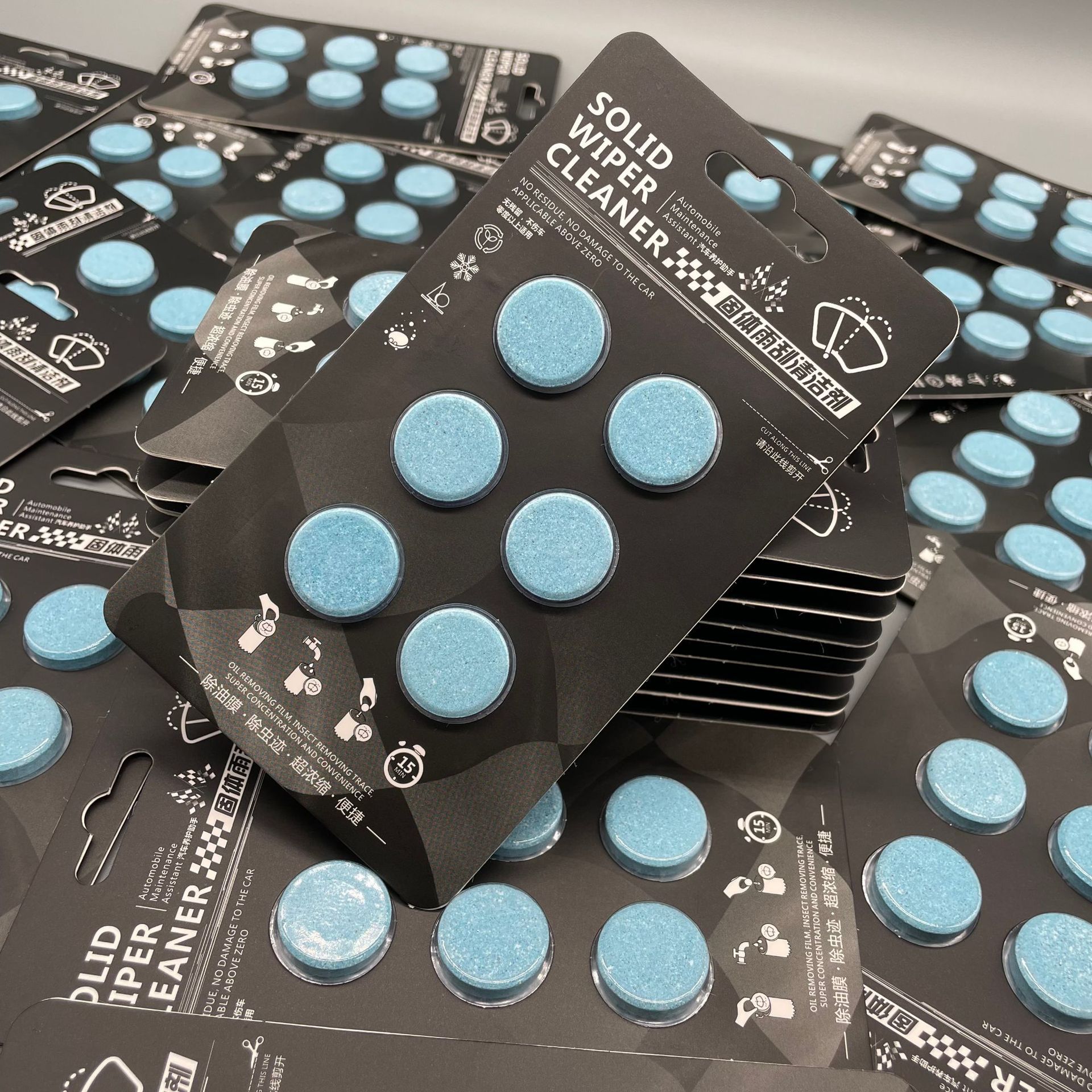 Glass concentrated effervescent tablets