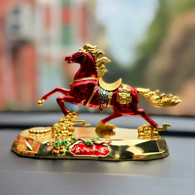 New Car Ornaments: Alloy Horse Perfume Holder, Car Decorations, Get Rich Soon, Aromatherapy Ornaments, Horse (Car ornaments) - 14810-alloy-base-red-horse