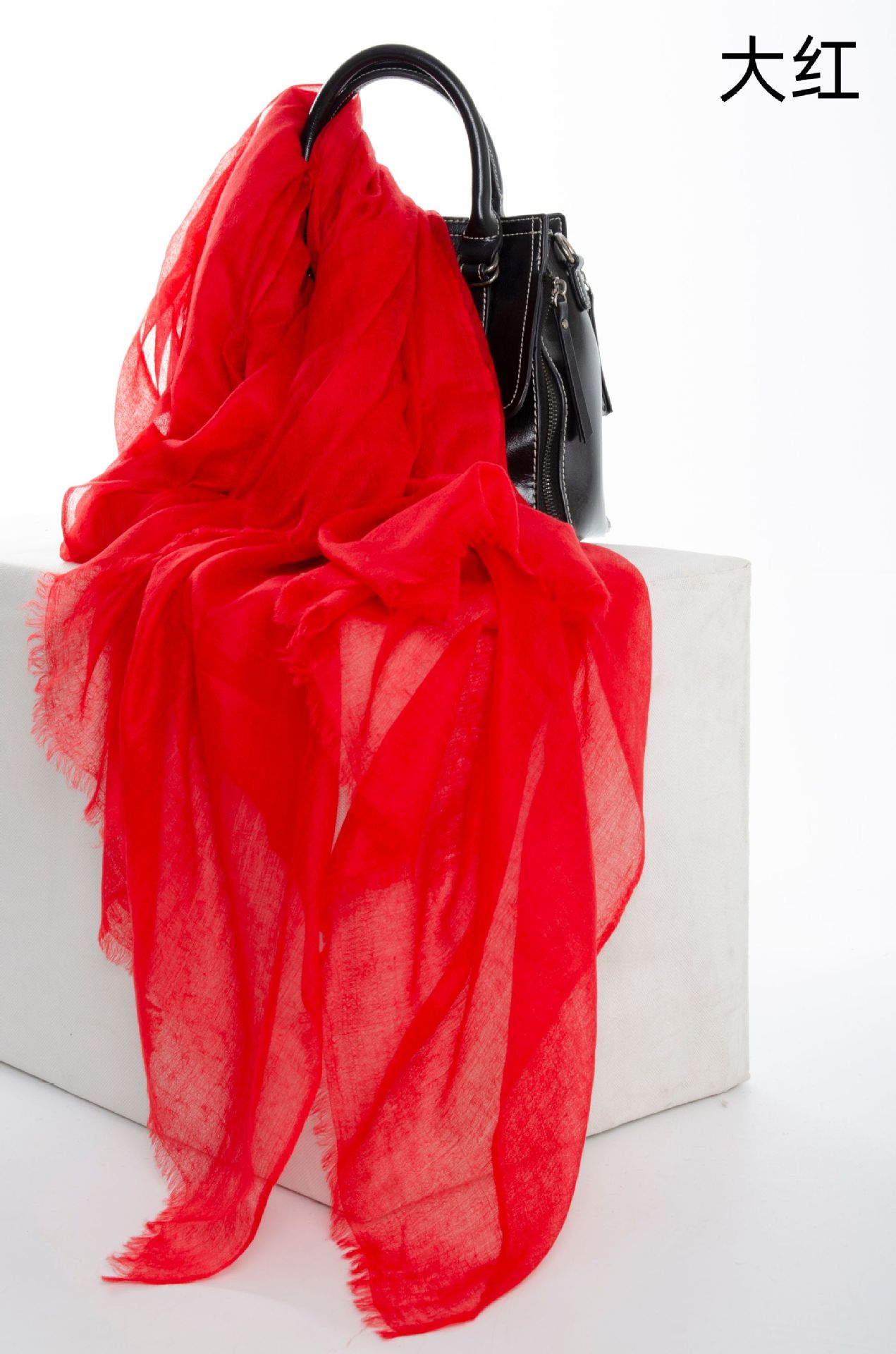 Fábrica de Mongolia Interior nuevo estilo liso 400 anillo ligero bufanda de terciopelo otoño e invierno cuatro estaciones damas cálido chal grande