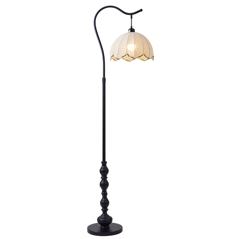 Luz de piso de estilo medieval torre de té de hotel antiguo estética vertical de la dinastía Song hierro forjado estudio dormitorio lámpara de escritorio 488L