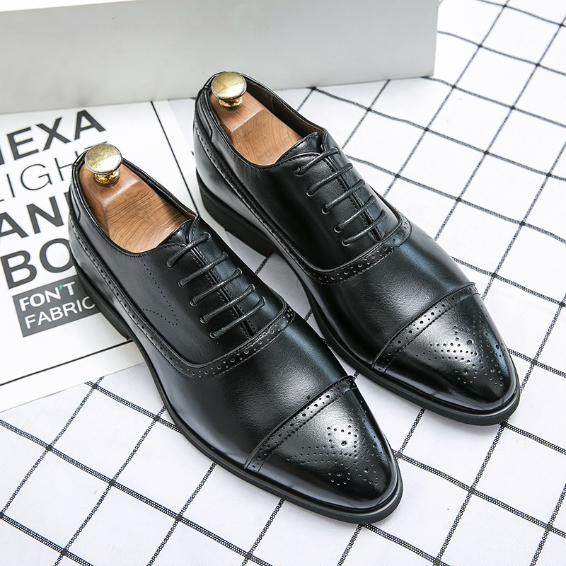 Cross-border Plus size Business casual Oxford zapatos de cuero negro formal zapatos de moda brogue tallado zapatos de cuero Zapatos de vestir de la boda image 4