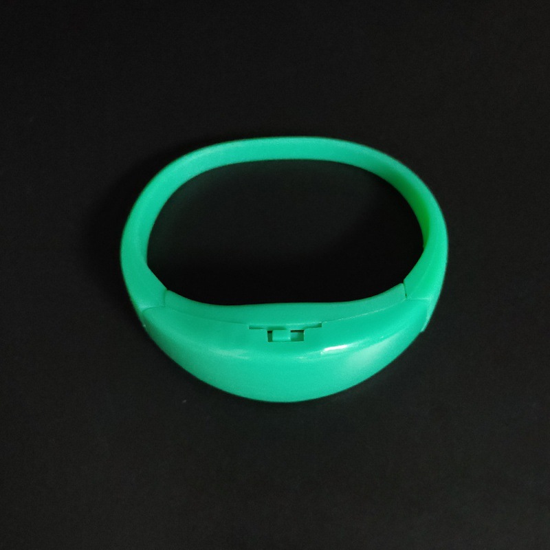 Suministro LED luminoso pulsera de silicona deportes al aire libre noche corriendo Flash pulsera de control de voz correa de muñeca imprimible