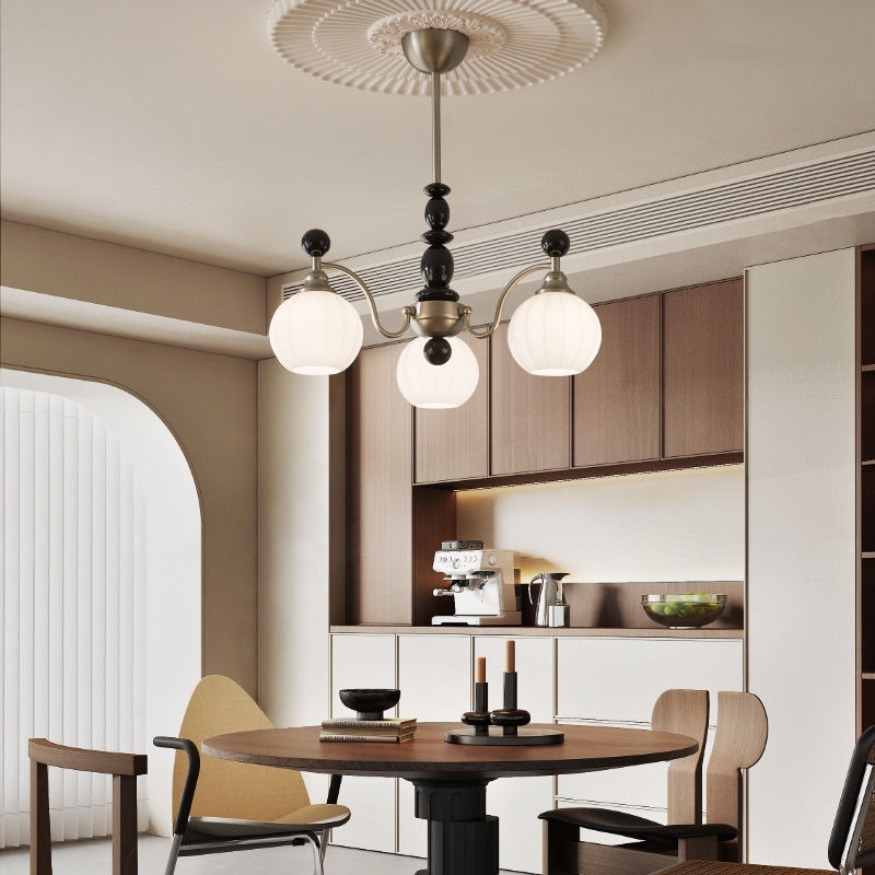 Comedor Zhongshan sensación lámpara de dormitorio sala principal lámparas medievales sala de estar estilo antiguo retro francés candelabros creativos superior sur