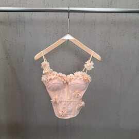 2026年夏季甜美风立体花朵粉色吊带背心女修身减龄高级感纯欲辣妹