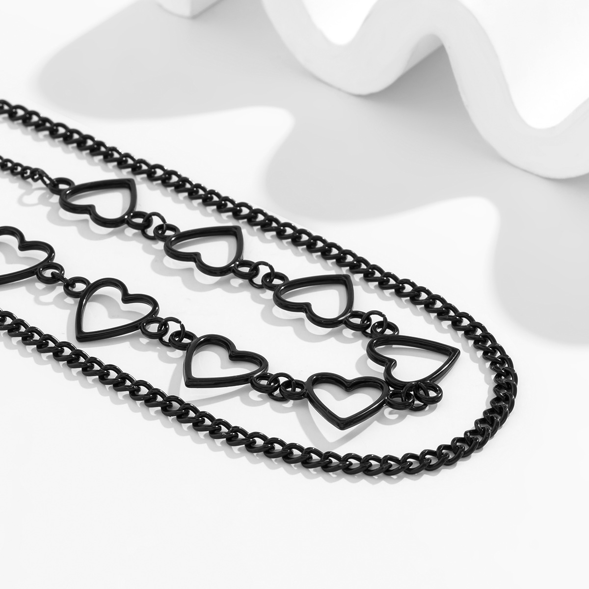 Wholesale Jewelry Fashion Heart Shape Iron Hollow Out Choker display picture 5