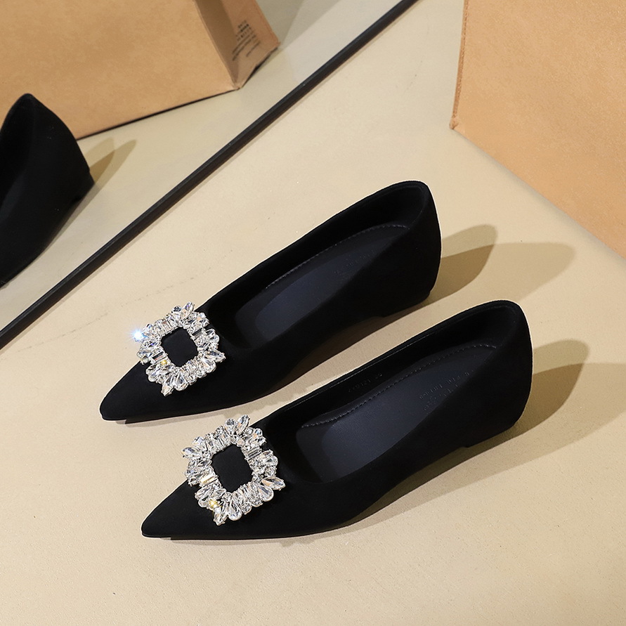 9121-K90 French pointed single shoe for women, flat bottom, shallow mouth, rhinestone square buckle, suede inside, height increasing, versatile commuting float shoe
