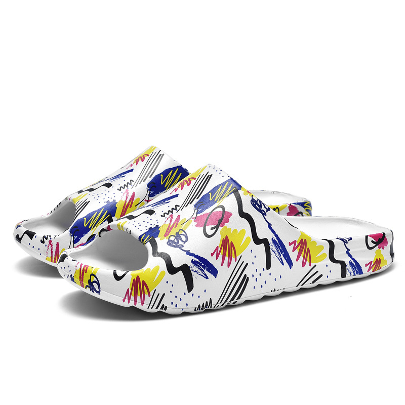2024 nuevas zapatillas de moda para hombres de verano, zapatillas de playa al aire libre, zapatillas de pareja de interiores domésticas