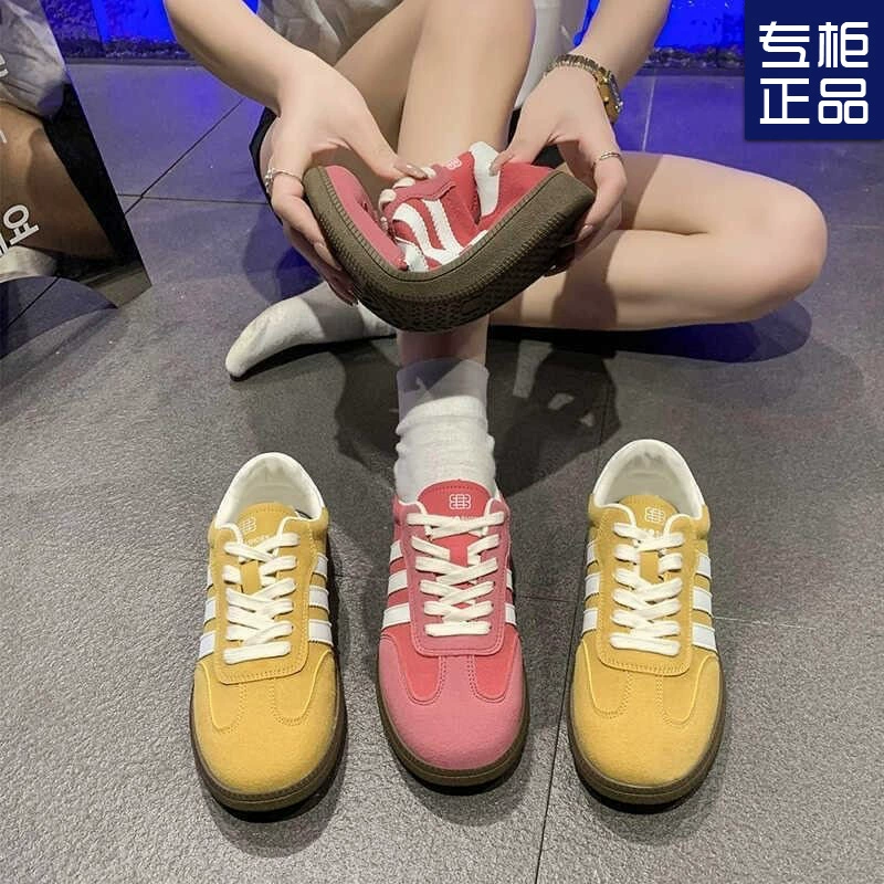 Ретро морали маленькие белые туфли женские 2024 весна лето новые взрывные модели дикие цвета, дышащие спортивные повседневные арганские туфли