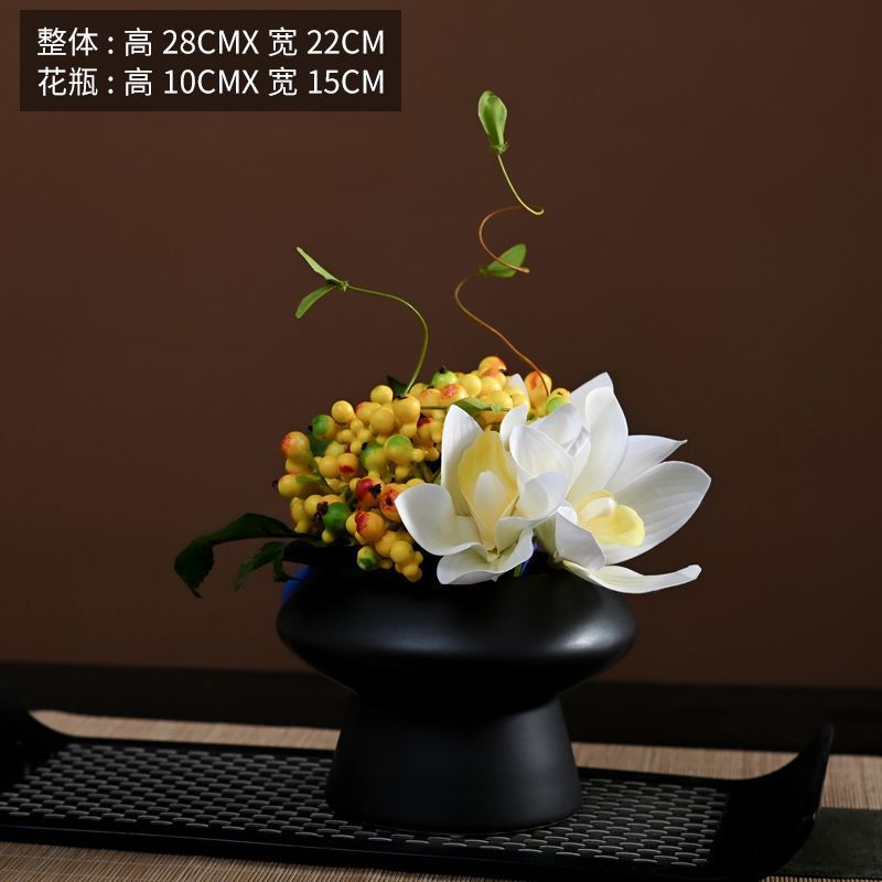 モダンでシンプルな花柄の幾何学的な花器ソフトデコレーションモデルルーム営業部商談テーブルアジサイ組み合わせディスプレイ|undefined