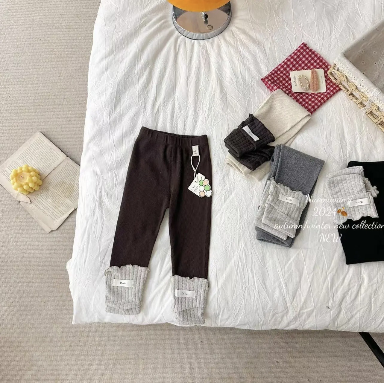 Qi Qiqi niñas dulce otoño nuevo estilo de niños coreanos estilo de empalme extranjero pantalones casuales pantalones de primavera y otoño