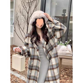 格纹呢子大衣女2025新款秋冬季毛呢外套今年流行赫本风加厚