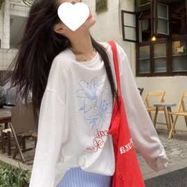 韩系白色印花正肩防晒长袖T恤女chic早春季薄款空调罩衫宽松上衣