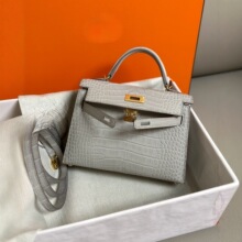 19�����F�������{Ůʿ��������μ�б����ֿpϞ���ֹ���p�ݰٴ�