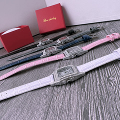 Foreign trade tank watch square dial with rhinestones, women's student retro Roman numeral quartz watch, starry sky women's watch