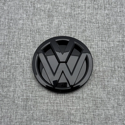 Car logo – Logo with English Letters - golf-7-rear-logo