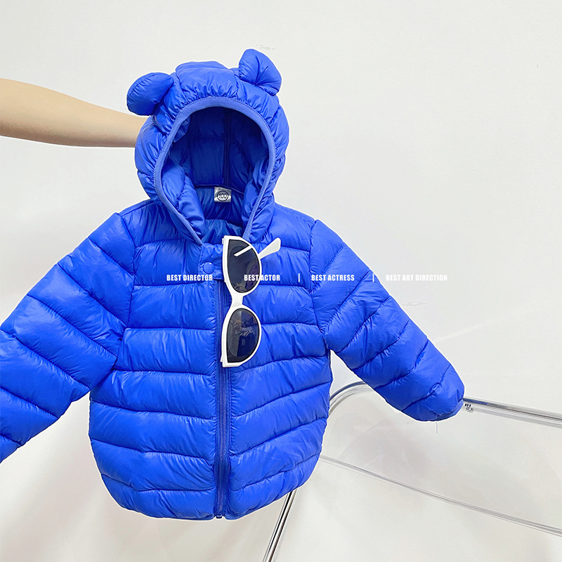 Fuera de temporada de otoño e invierno Chaqueta ligera acolchada de algodón para niños y niñas Chaqueta ligera acolchada de algodón para orejas de color sólido