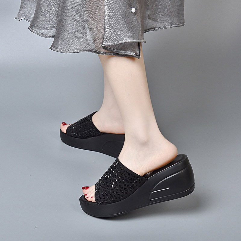 Sandal cao gót nữ đế dày đính đá lấp lánh quai ngang da thật — Màu đen