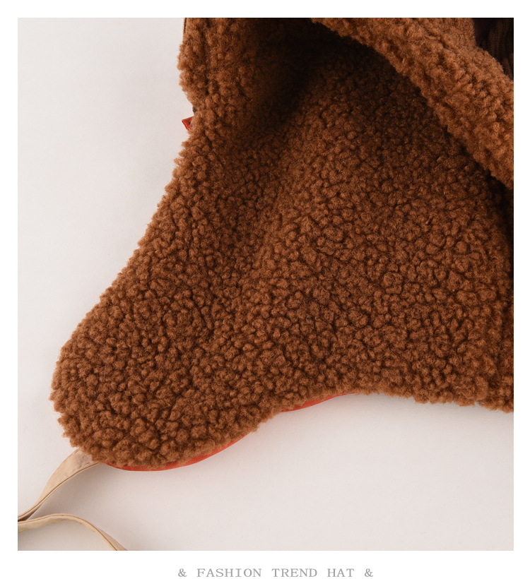 Versión coreana empalmada sombrero Lei Feng para hombres y mujeres, protección auditiva cálida para otoño e invierno, tira de pana para pilotos jóvenes,_voghion.com