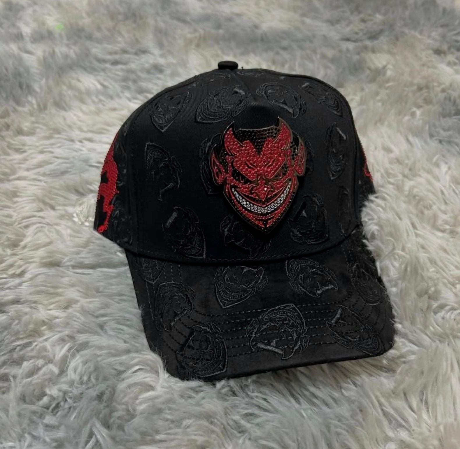 Nuevo Meike Duo Dandy bordado ajustable gorra de boca de pato borde curvo gorra de béisbol con diamantes barba tío