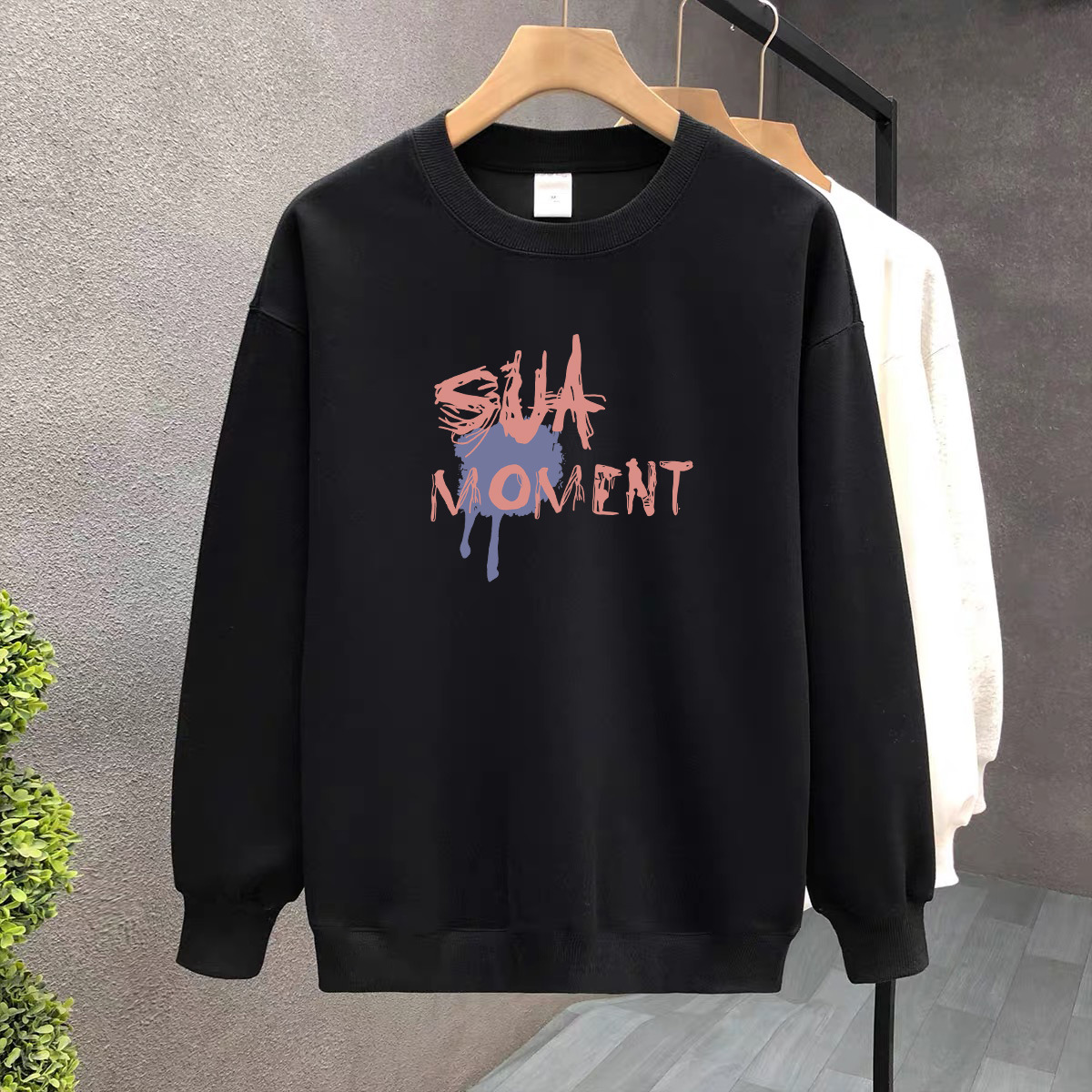 Suéter de algodón negro pesado de alta gama para mujeres 2025 otoño y invierno nuevo estilo europeo y americano camiseta de manga larga fondo suéter de estudiante