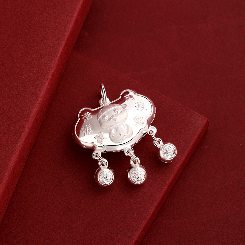 999 pies de serpiente de plata para bebés de larga vida para niños colgante de plata esterlina Zodiac Serpiente de seguridad para bebés de luna llena aniversario