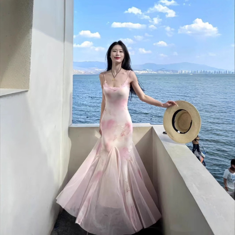 タイのドーパミン島の休暇の雰囲気純粋な欲望甘くてスパイシーなスーパーフェアリーガール花柄メッシュヒップカバーサスペンダーロングスカート|undefined