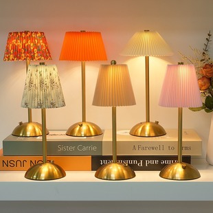 Cross-Border Fabric Night Light Internet Celebrity Hot Style Touch Charging Table Lamp Bar Restaurant Atmosphere Lamp Bedroom Bedside Lamp