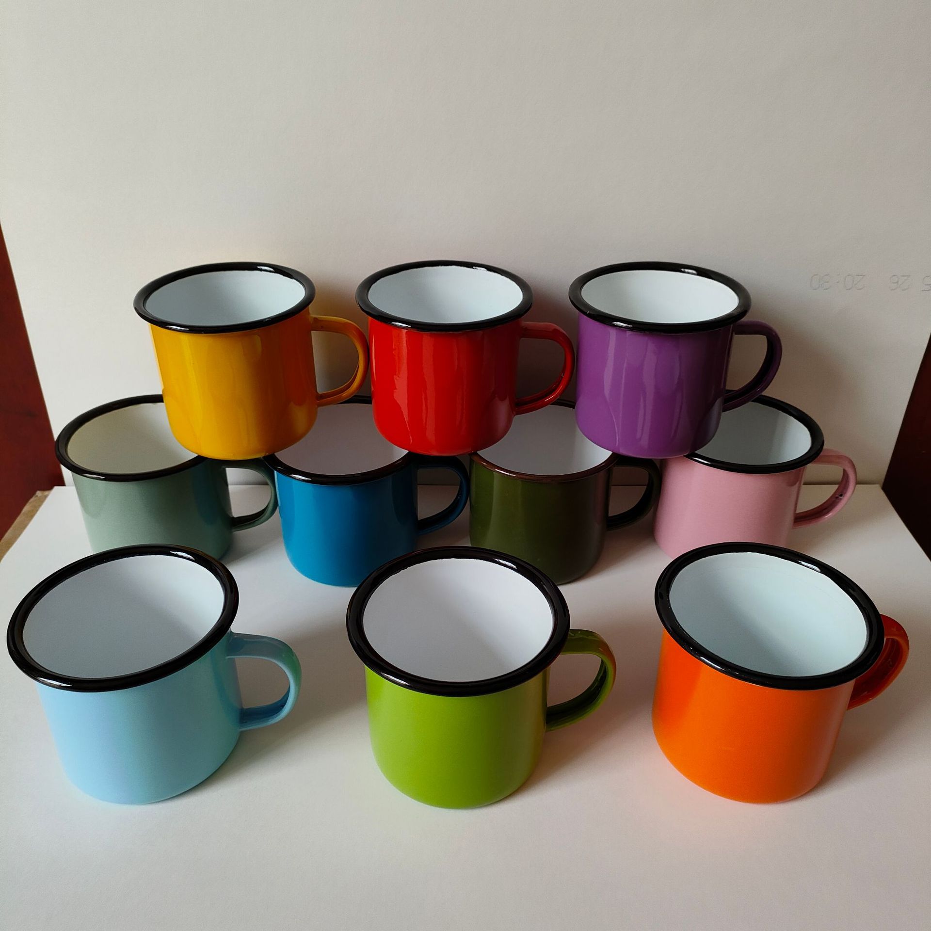 Taza de esmalte engrosada transfronteriza Taza de esmalte de 0,5mm Taza de té de cerámica personalizada Taza taza de café de impresión