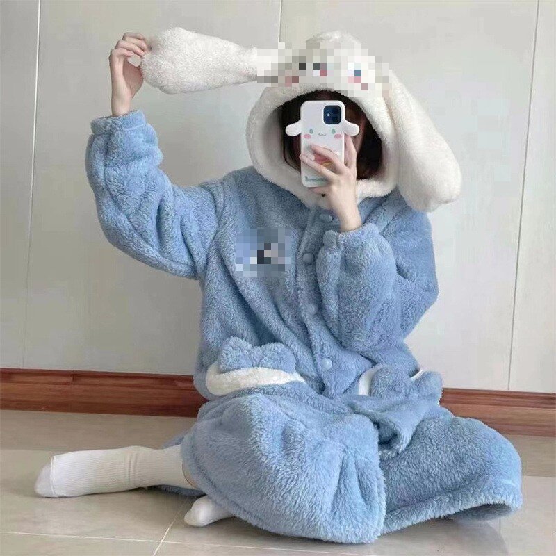 珊瑚绒睡袍女冬季加厚加绒睡裙卡通长款睡衣外穿刺绣甜美家居服女|undefined