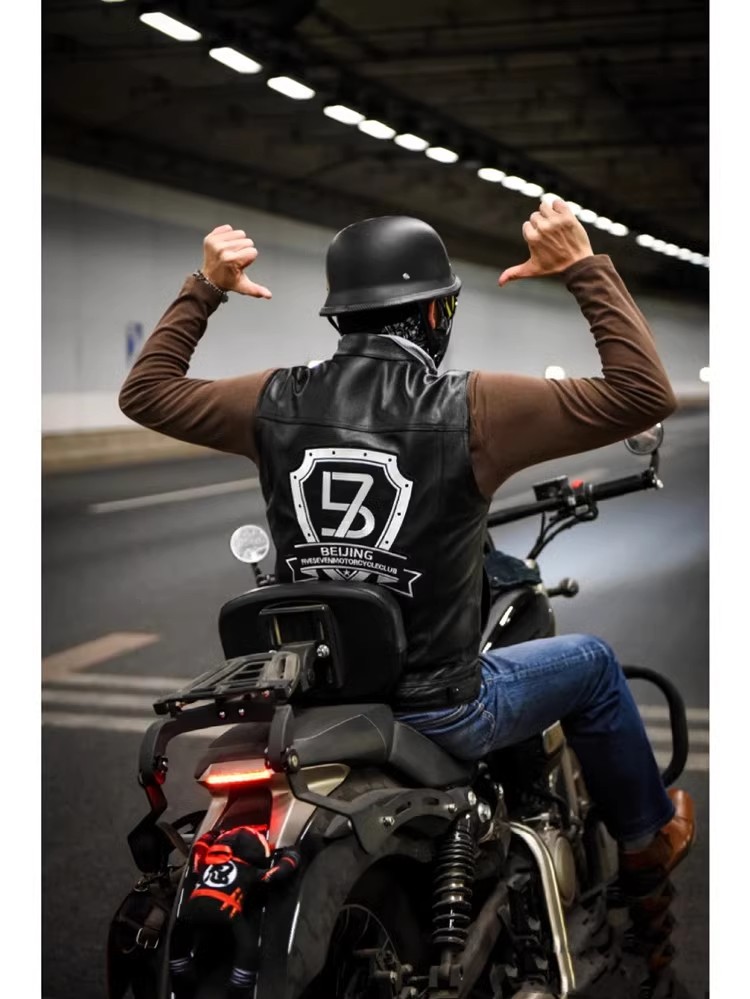 Motorcycle Helmets for Men and Women, Summer Retro Cruise Half Helmets, Pedal Motorcycles, Lightweight Four-Season Breathable Scoop Helmets