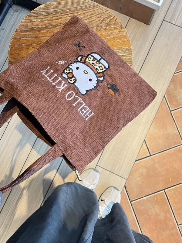 Сумка-тоут с вышитым велюром, размеры 22×26×7 см, милый дизайн Hello Kitty, для мамы и малыша