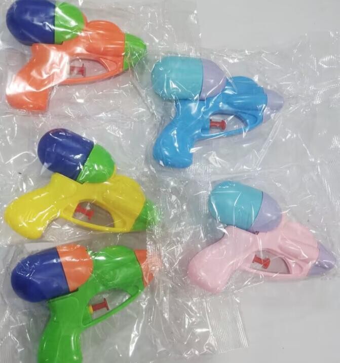 地摊玩具人气王一元批发小礼品幼儿园奖品罐罐发光玩具弹力球包邮|undefined