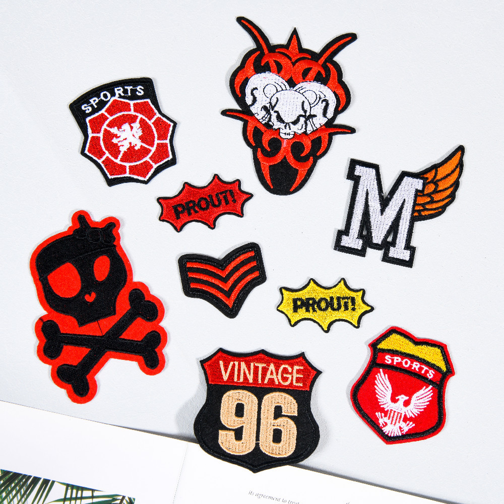 馨文厂家电脑绣花布贴刺绣红色徽章肩章标多种款式服装鞋帽搭配