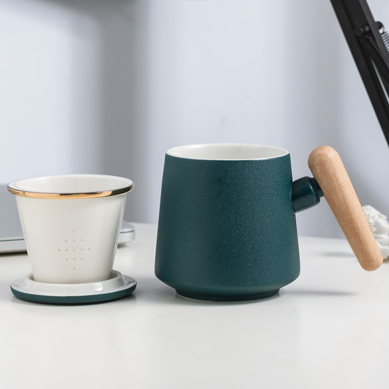 Wenchuang estilo cerámico chino de tres piezas taza de té taza de filtro taza de agua taza de marca regalo esculpido LOGO nombre