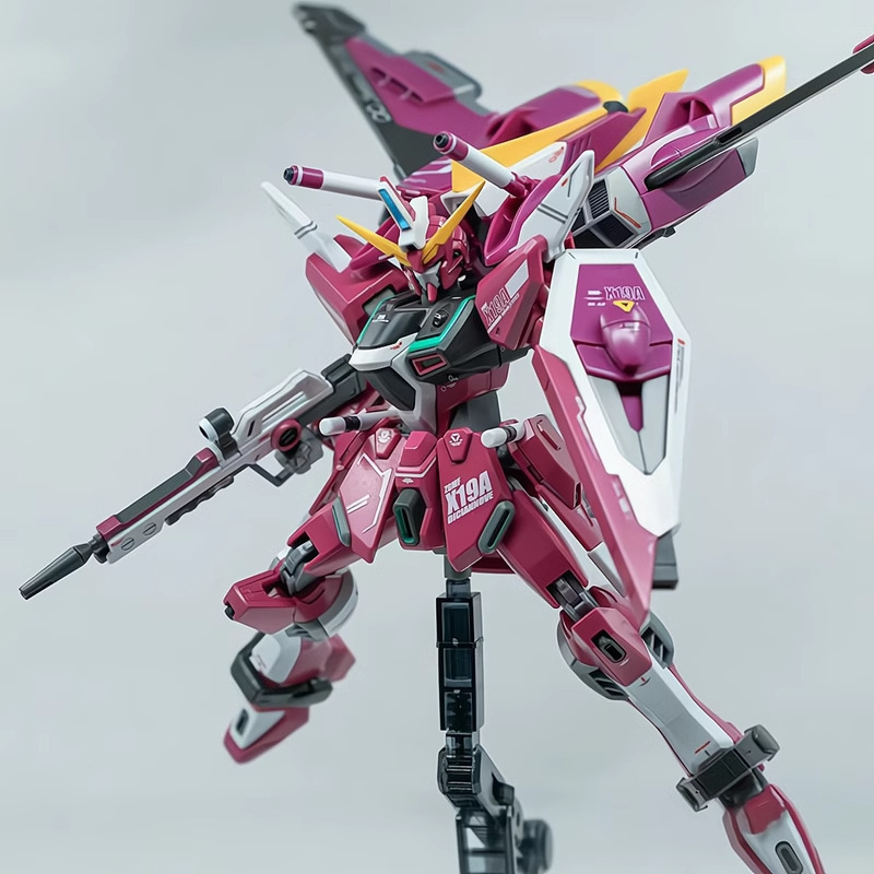 ガンダムHG運命強襲フリーユニコーン赤異端組み立てモデル玩具フィギュア少年の飾り物がいい|undefined