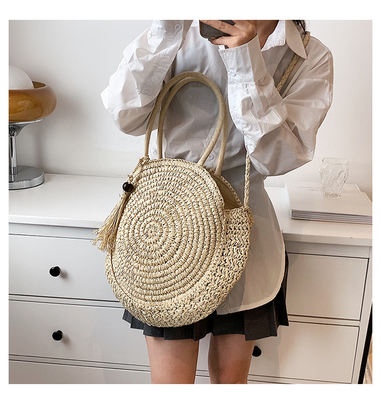 Women's 2022 New Fashion Summer Portable Woven Crossbody Straw Bag display picture 1