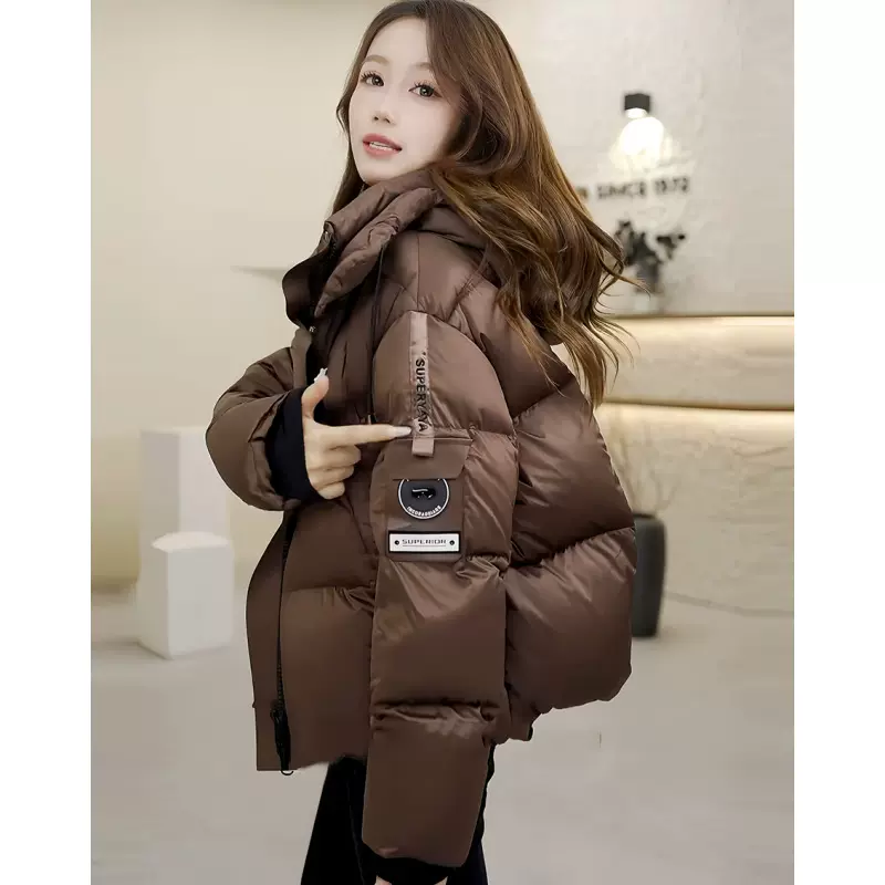 2025年冬季新款短款时尚保暖休闲棉服女高级感加厚面包服宽松外套