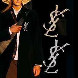 胸针;项链;耳环